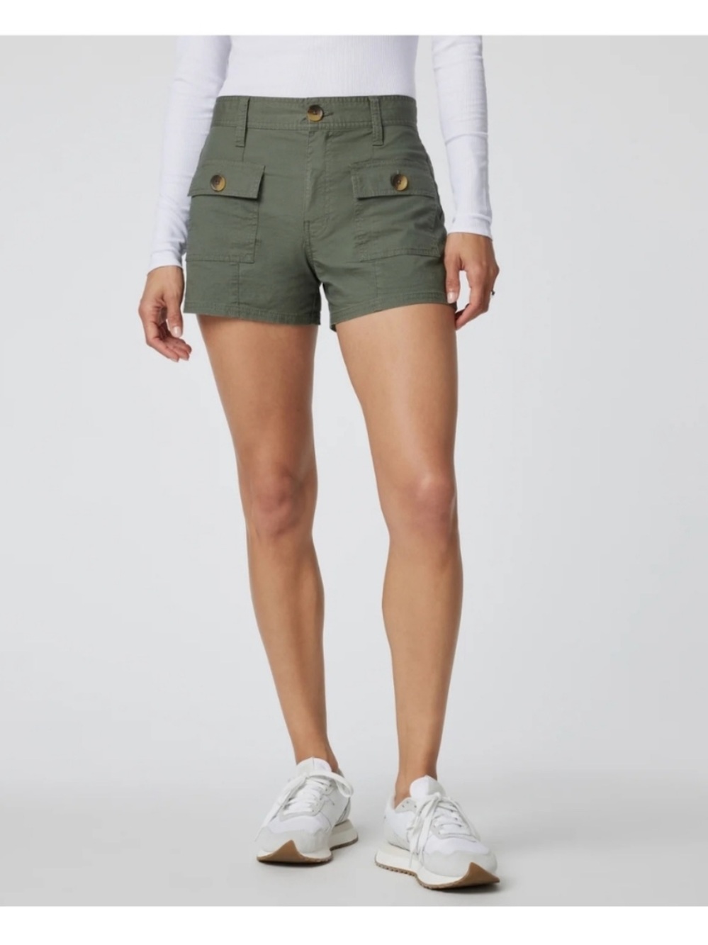 Vuori Vintage Ripstop utility shorts NWT